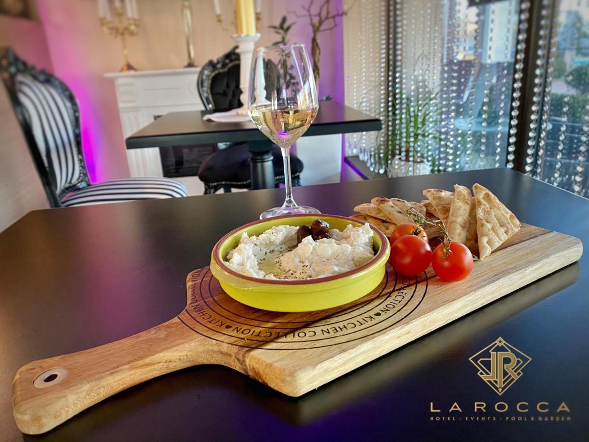 La Rocca Boutique Hotel Craiova Exterior foto